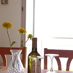 Apartament 6 Pax Apertment On The With Terrace, Sea View, Garden, Parking Ensured, First Floor